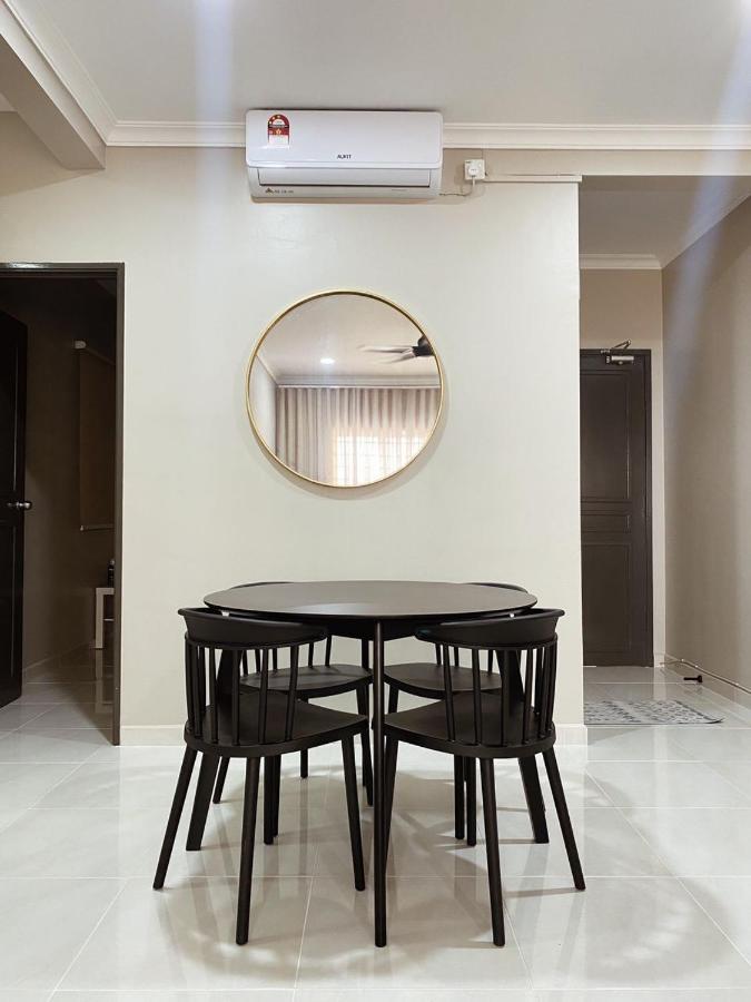Seaview Apartment Куала-Тренгану Екстер'єр фото