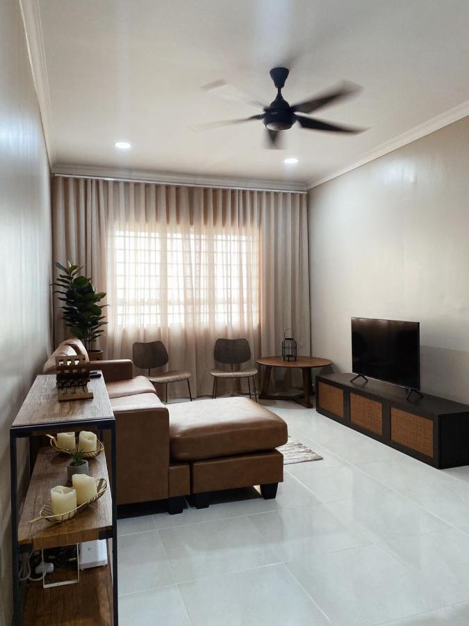 Seaview Apartment Куала-Тренгану Екстер'єр фото